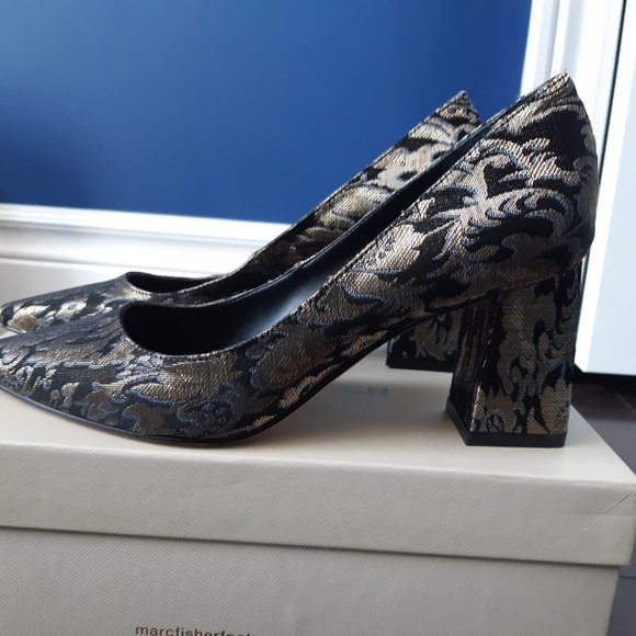 Brand new Marc Fisher heels - Picture 4 of 6